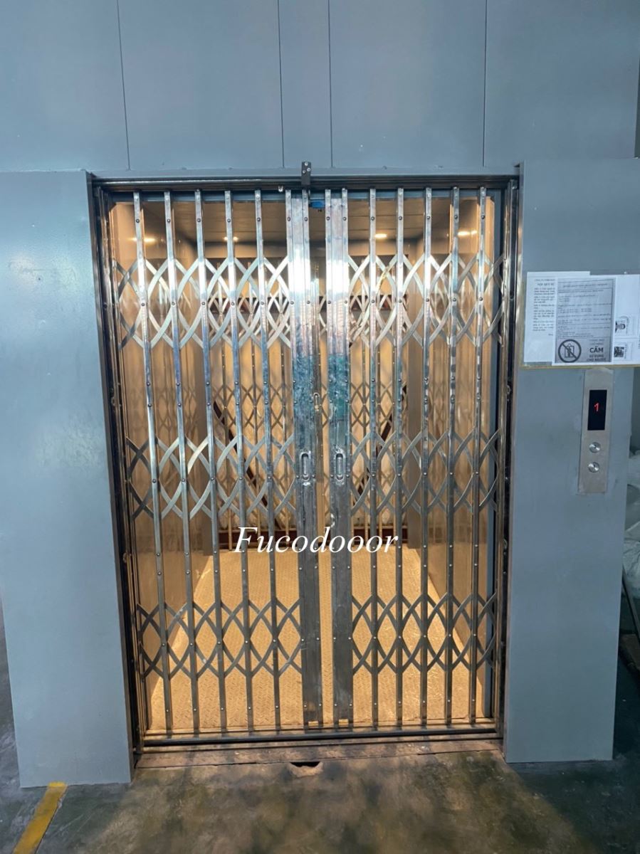 Cửa xếp INOX hộp 20x20 INOX 304 không lá