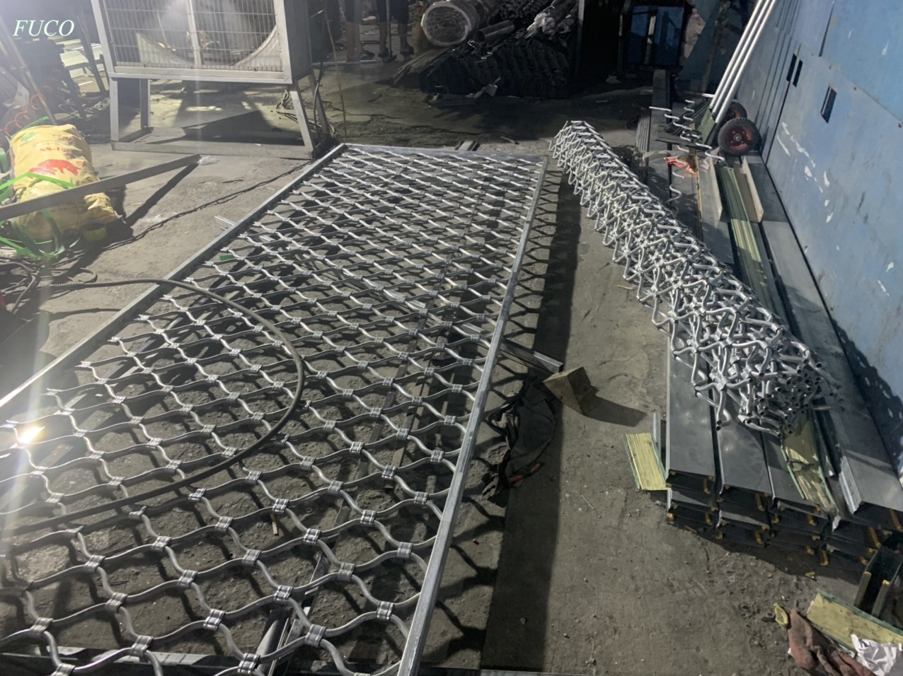 Lắp đặt cửa cuốn Mắt Võng, Cửa cuốn Mắt Võng INOX tại Hưng Yên