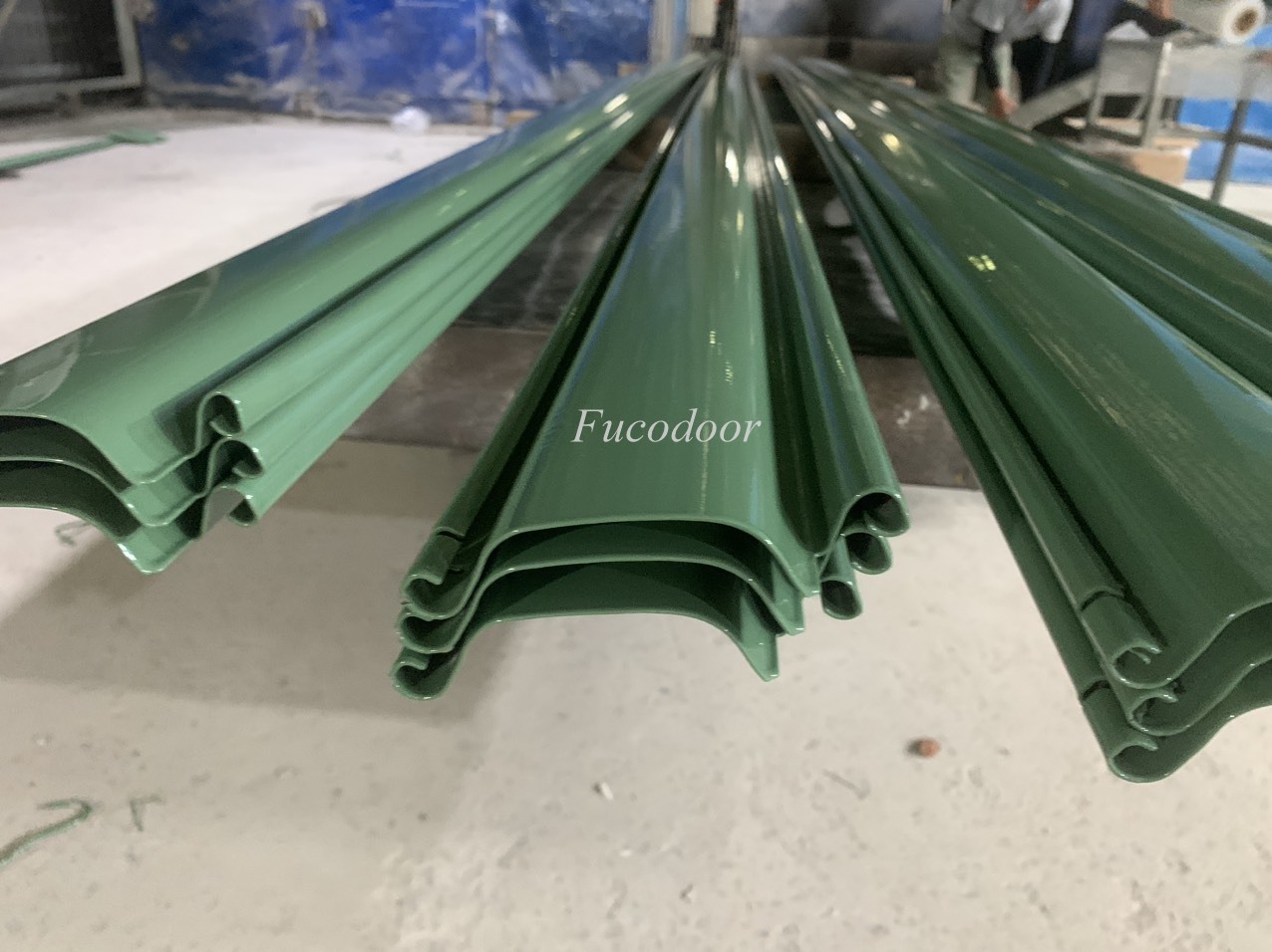 Cửa cuốn siêu trường, cửa cuốn nhà xưởng sơn tĩnh điện
