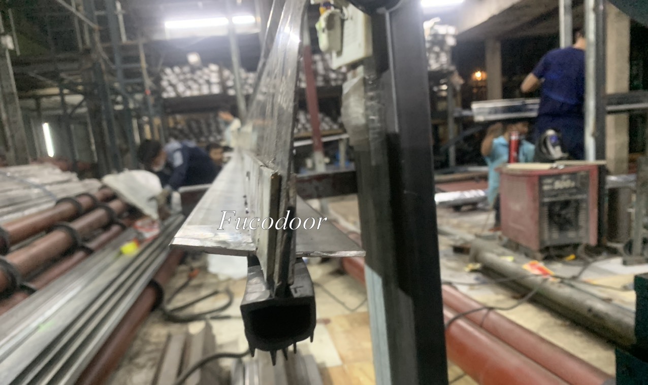 Báo giá cửa cuốn nhà xưởng, Cửa cuốn siêu trường 1,2ly, Cửa cuốn Siêu Trường INOX tại Nghệ An