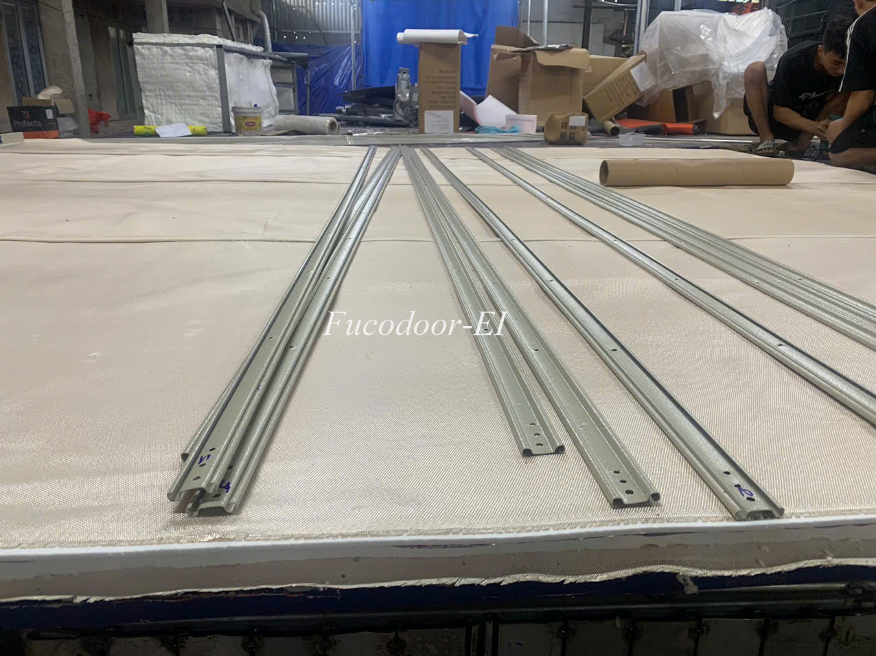Giá cửa cuốn, ngăn cháy, chống cháy EI tại Bình Dương, chống cháy cách nhiệt EI15, cửa cuốn ngăn cháy EI30, cửa cuốn ngăn cháy, chống cháy cách nhiệt EI45, cửa cuốn ngăn cháy, chống cháy cách nhiệt EI60, cửa cuốn ngăn cháy EI70