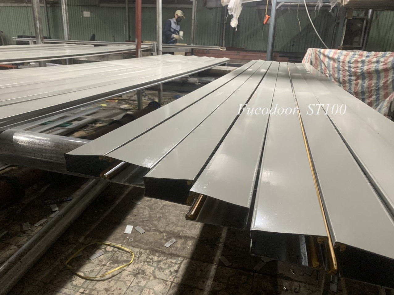 Cửa cuốn siêu trường nhà xưởng tại Yên Bái