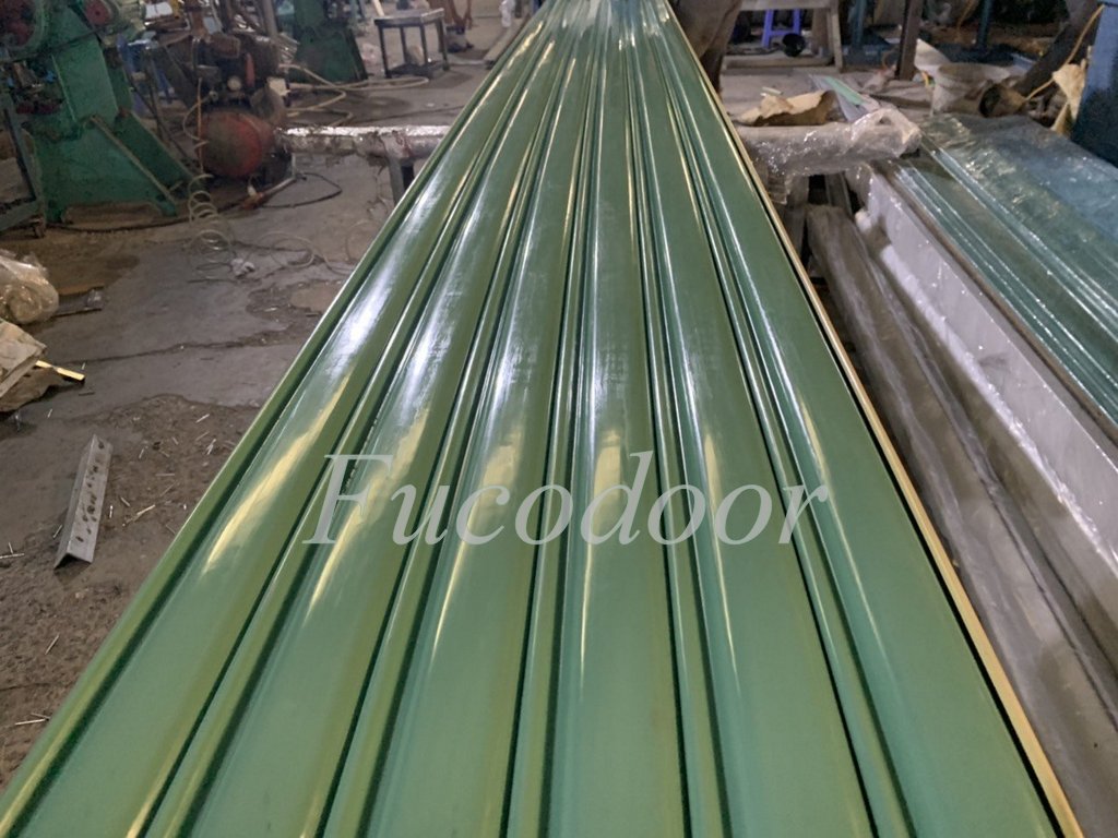 Cửa kéo tôn màu