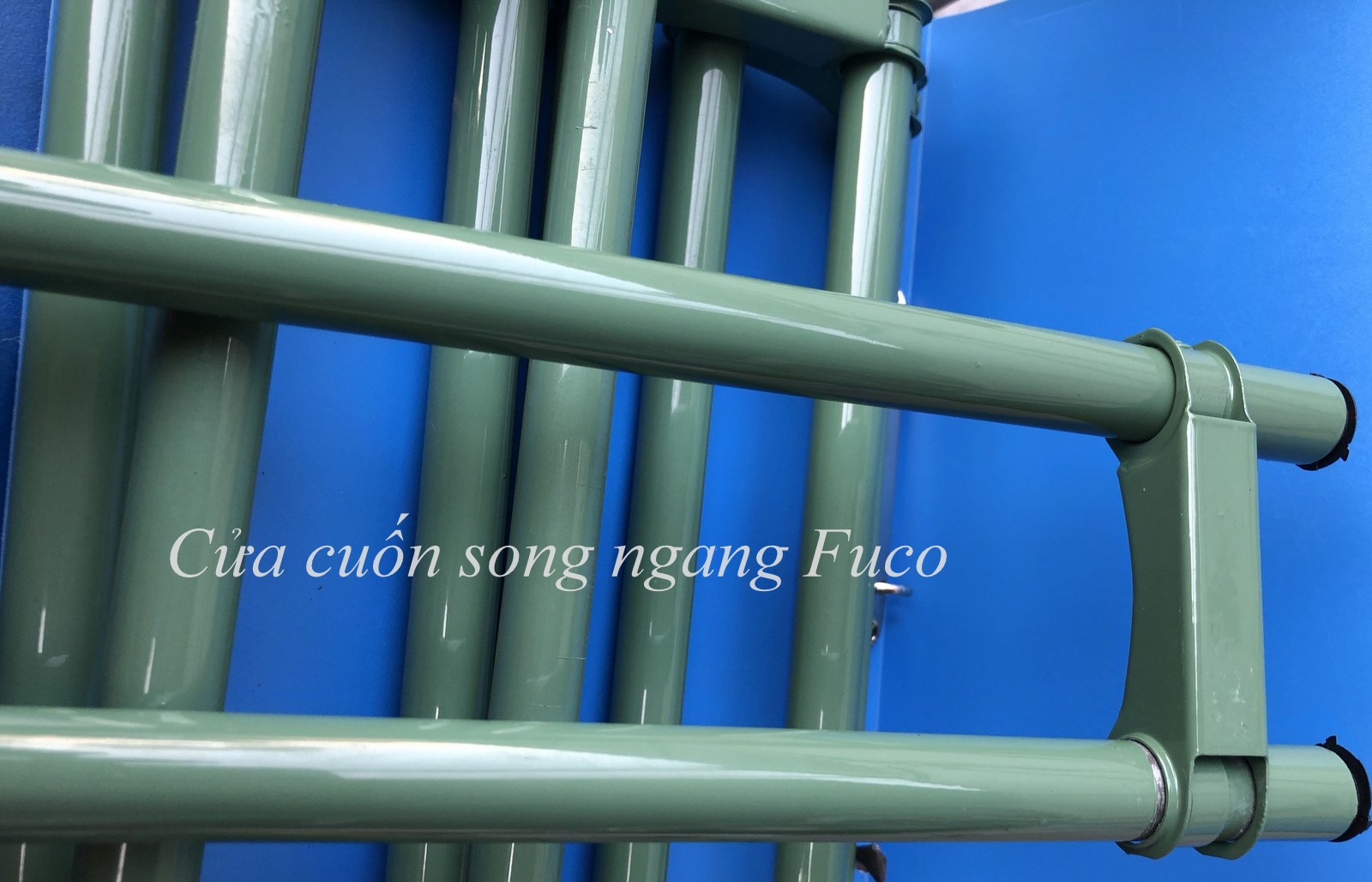 Cửa cuốn song ngang ống tròn 19 và phi 21 sơn tĩnh điện