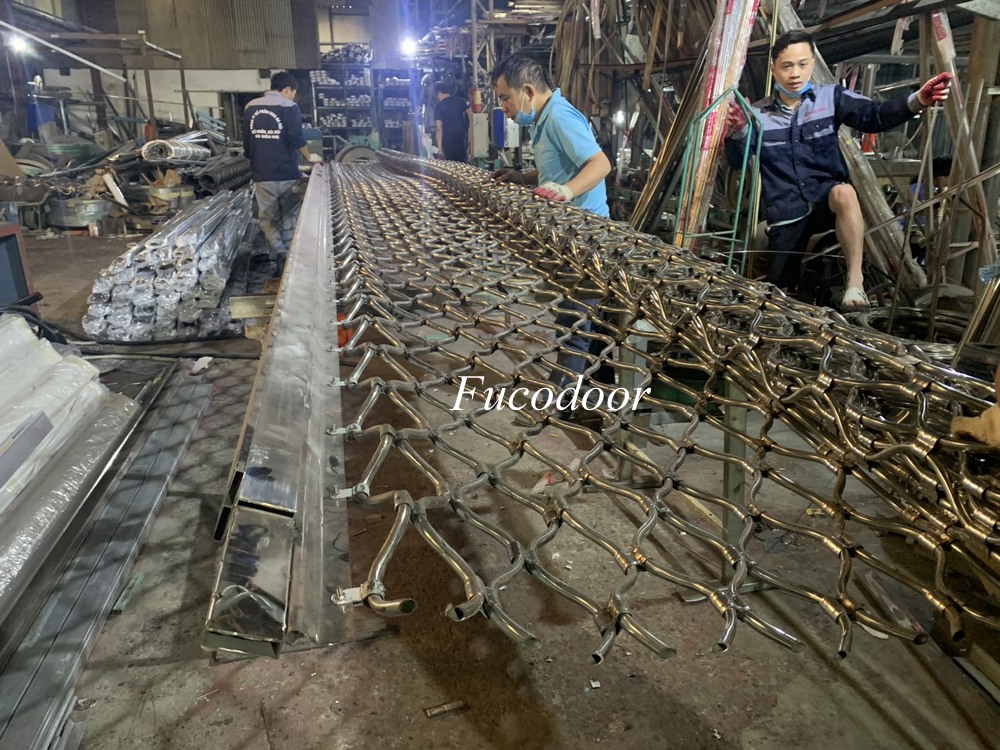 CỬA CUỐN MẮT LƯỚI, MẮT VÕNG