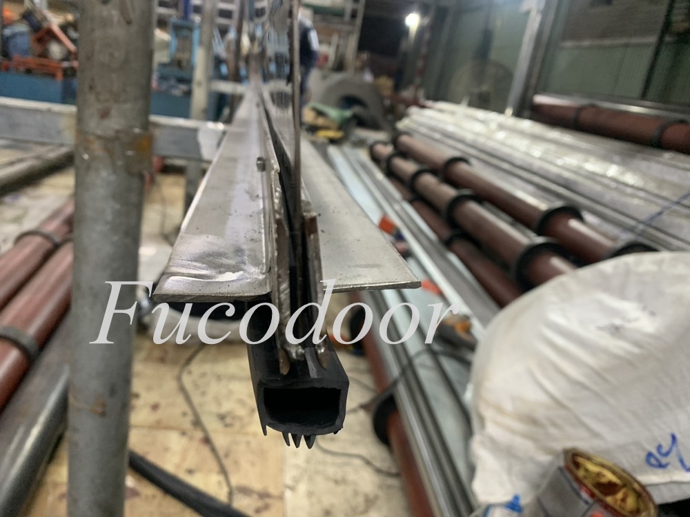 Cửa cuốn Mắt lưới inox ống 15.9mm, Cửa cuốn Mắt lưới inox ống 12.7mm