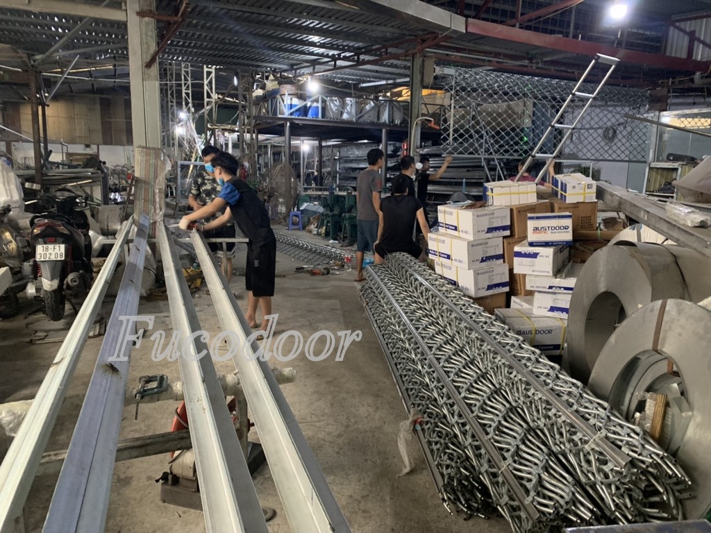 Cửa cuốn Mắt Võng tại Đà Nẵng