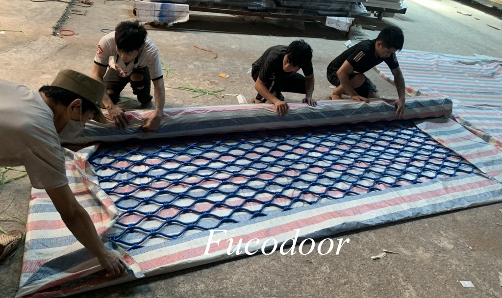 Cửa cuốn Mắt Võng tại Bắc Ninh