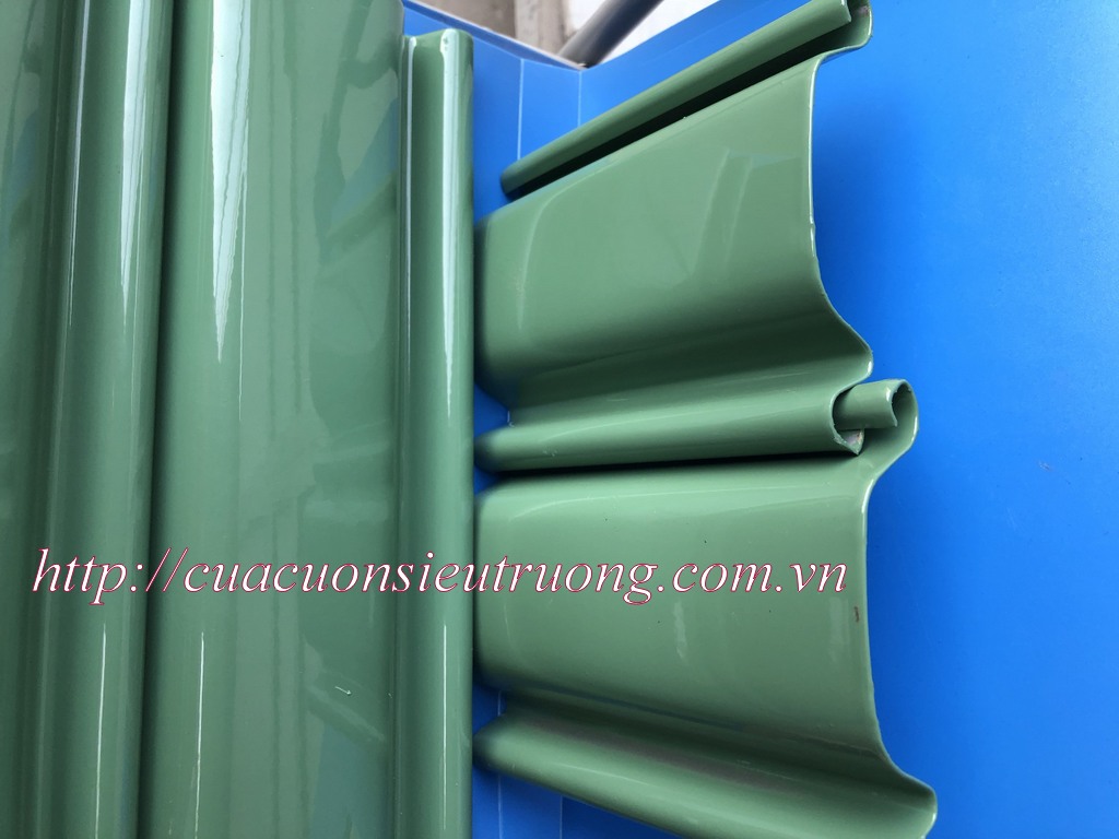 Cửa cuốn siêu trường sơn tĩnh điện