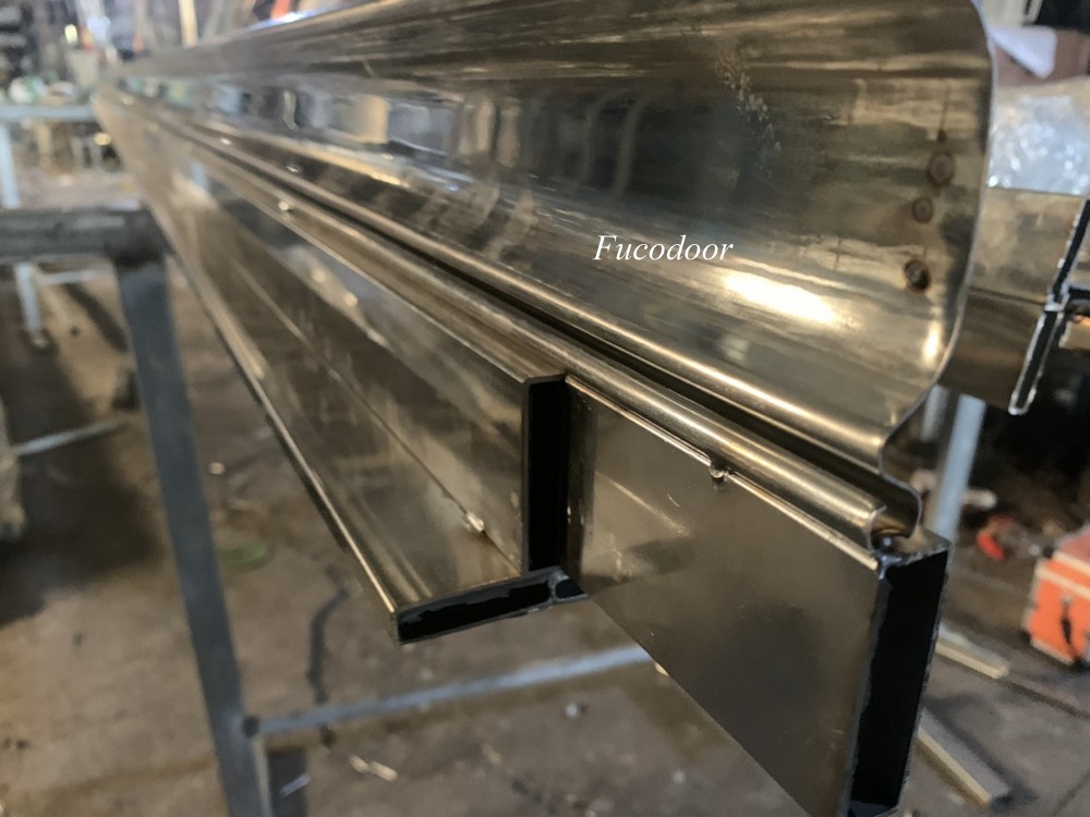Cửa cuốn song ngang khớp thoáng INOX